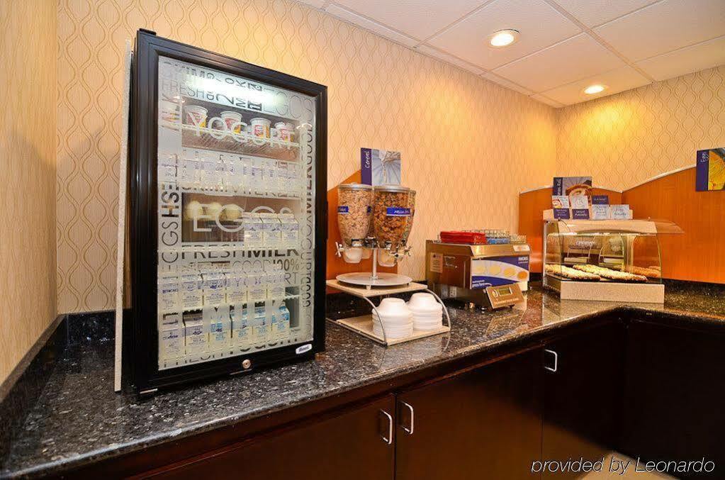 Holiday Inn Express Atlanta-Stone Mountain By Ihg Экстерьер фото